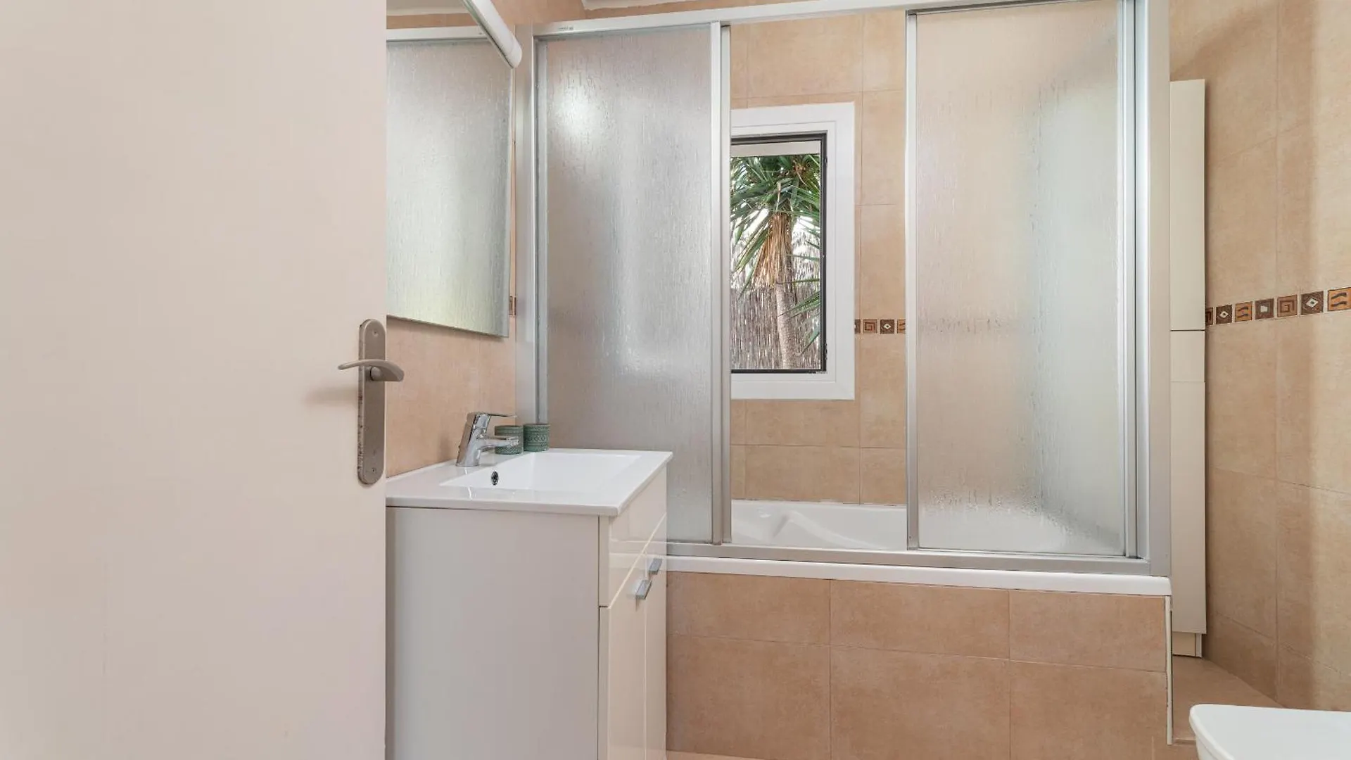 Villa Maria Alcanada By Mallorca Villa Selection الكوذيا 0*,  إسبانيا